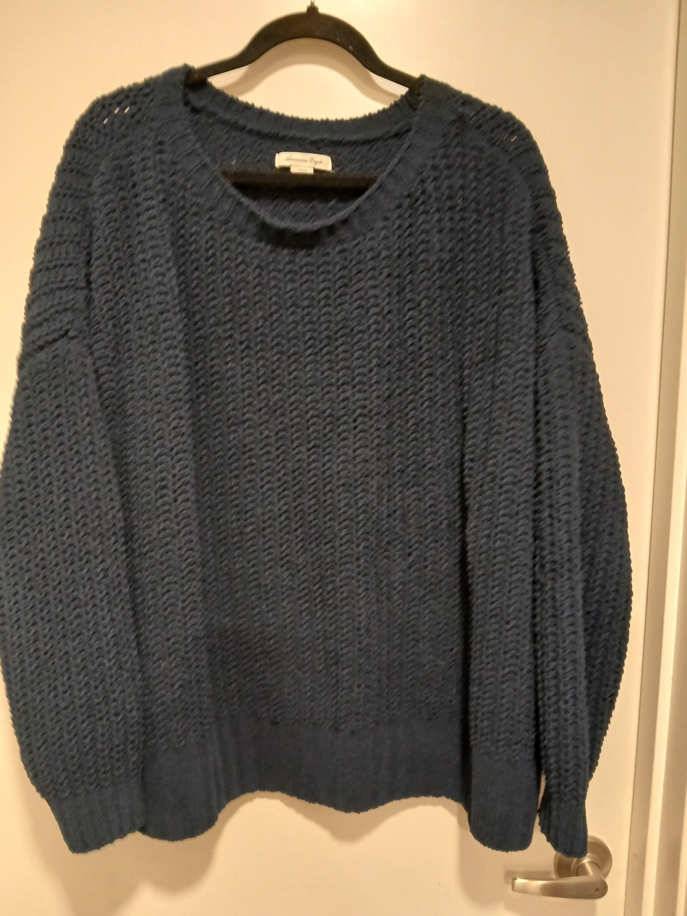 American Eagle Outfitters Men's Navy Chunky Crewneck Sweater